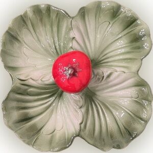 Vintage McCoy Pottery Green Leaf Dish w/ Tomato | USA 862